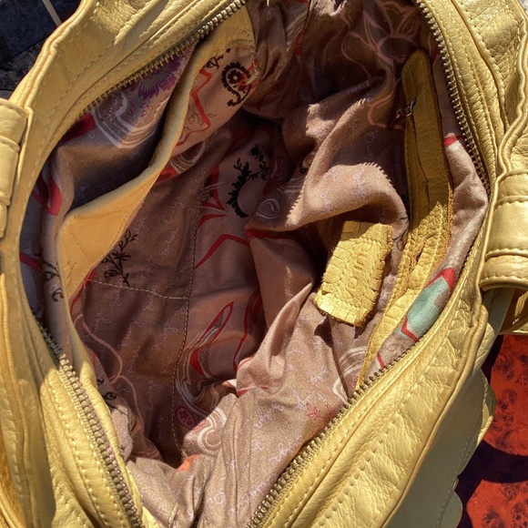 Bulga Helmet Slouchy Hobo Genuine Pebbled Leather Bag - Picture 8 of 11